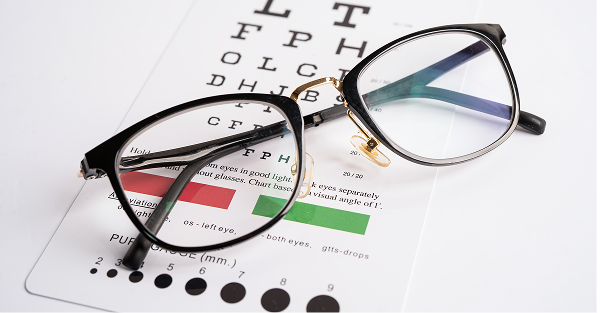 Dňa 29.07.2026 príde do&nbsp;našej obce ZOOM optika Bratislava.  Ponúka bezplatné zmeranie dioptrií a&nbsp;očného tlaku a&nbsp;nové okuliare vo výhodných cenách.  Meranie sa uskutoční v&nbsp;bielom označenom mikrobuse na&nbsp;parkovisku pri viacúčelovej budove,  v&nbsp;čase od&nbsp;09:00 hod. do&nbsp;10:30 hod.